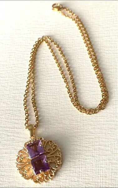 宝石質アメジストAAAスクエアバフトップカット2石のペンダントネックレス ハンドメイド