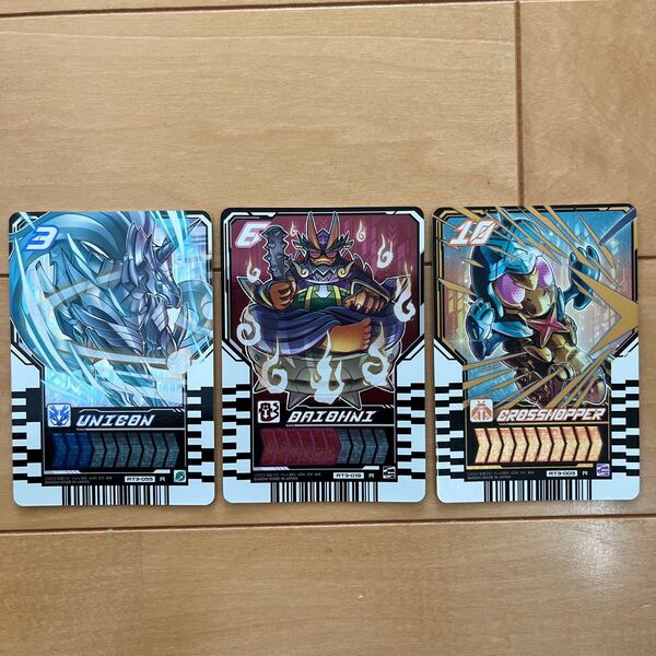 仮面ライダーガッチャード ライドケミートレカ R 3枚