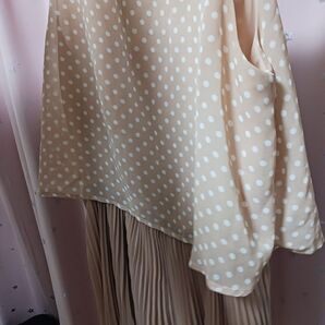 お得な 水玉 ピンク色 ワンピース