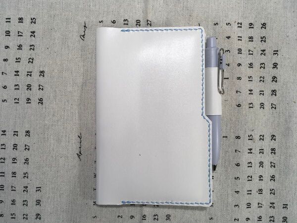 合革手縫いノートカバー(サニーライトノート用 ホワイト×サックス)