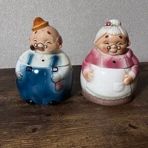 加藤工芸/KATOKOGEI 陶器製 おじいちゃん、おばあちゃん型 調味料入れ キャンディポット 置物 雑貨(グランパ、グランマ)