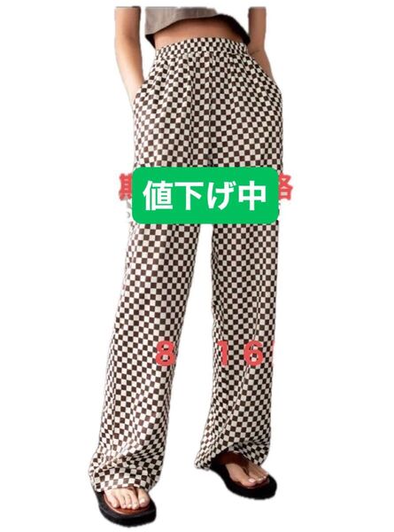 新品、チェック柄 腰ポケット ストレートレッグパンツ 股下71㎝ ウェストゴム仕様73〜104.ヒップ108㎝期間限定価格中
