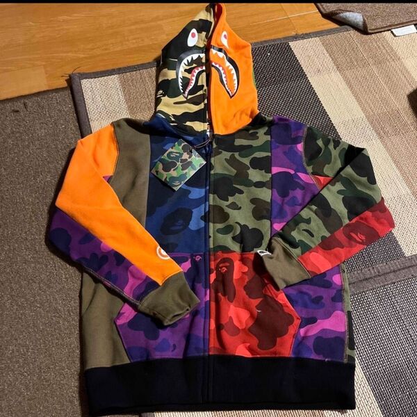 A・BATHING APE パーカー
