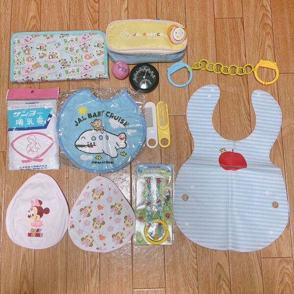 出産準備品 14点セット 授乳スタイ 赤ちゃんヘアセット おしゃぶり リラックマ マルチケース JALノベルティ 授乳帯 エプロン