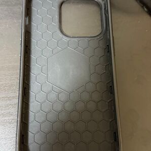 【中古】iPhone14Proケース 黒 プラスチック製