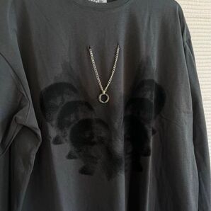 新品タグ付 ネックレス付フェイスプリント Tシャツ ロンT グレー L