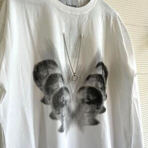 新品タグ付 ネックレス付フェイスプリント Tシャツ ロンT 長袖 白 L