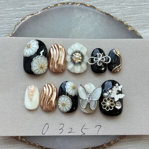 ネイルチップニュアンス成人式、卒業式ぷっくり花蝶々和柄ブラック778