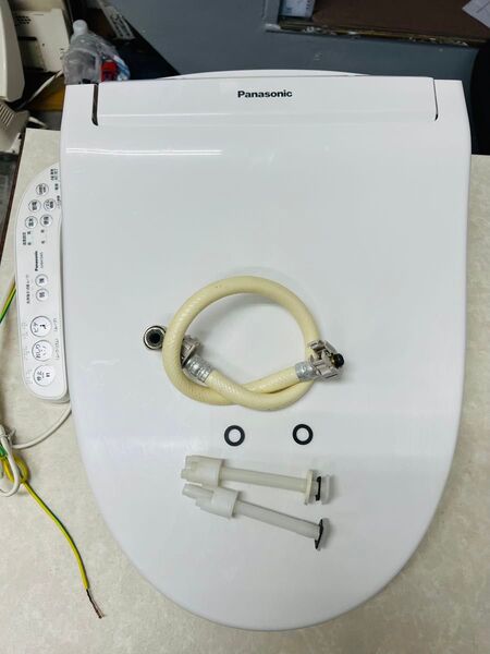 C39 Panasonic ウォシュレットCH941SWS-2021年製