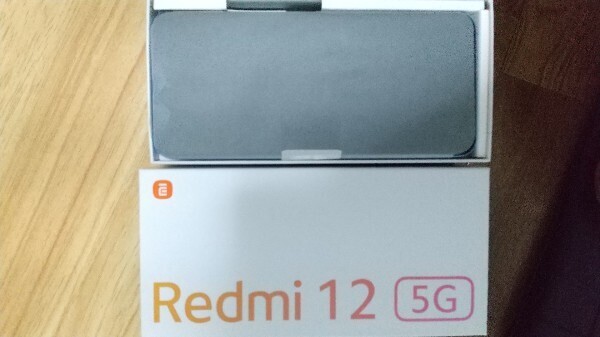 新品 送料無料 未使用 Redmi 12 5G スカイブルー Xiaomi 青 シャオミ XIG03 メモリー 4GB ストレージ 128GB au