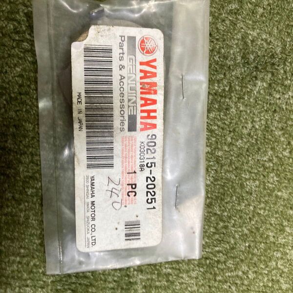 ロツク用の「ワツシヤ」のみ 90215-20251 TZR250 1KT0 YAMAHA バイク・スクーター 純正部品