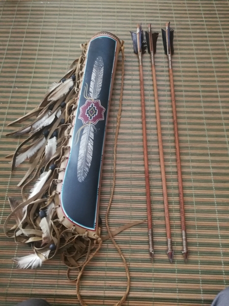 最終セールUSAインディアンアローケース皮製60巾11cm弓矢3本長77cm バッファローレザーイーグルフェザージュエリー定価¥69000ヴィンテージ
