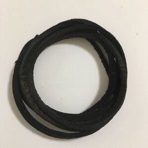 アクセサリー用鹿革紐、黒、3ミリ 1m