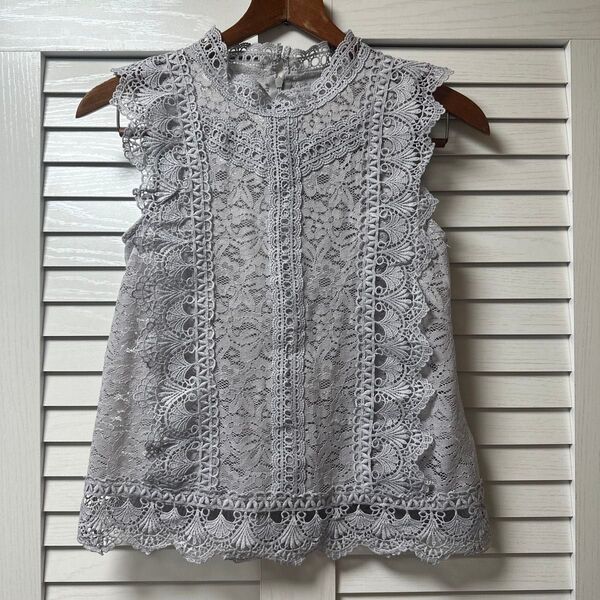 tocco closet 総レースノースリーブトップス