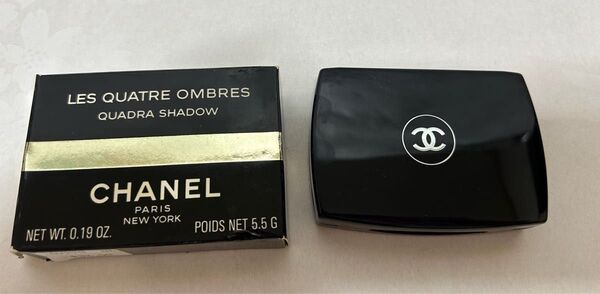 CHANEL シャネル 4色アイシャドウ レ キャトル オンブル
