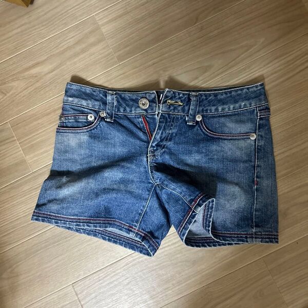 デニムショートパンツ