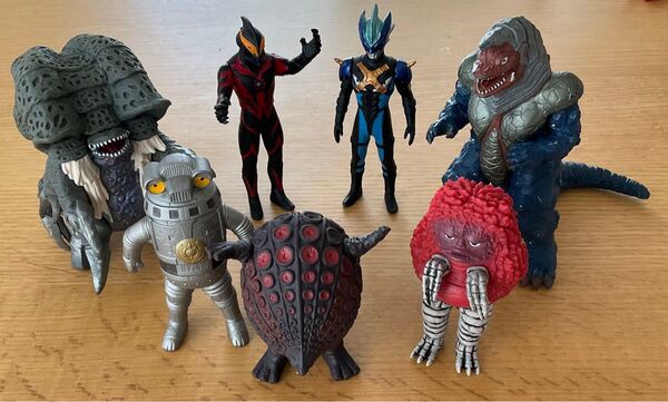 ウルトラマン 怪獣ソフビ人形7体セット
