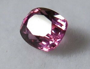 A spinel ⑤ gem mineral loose 