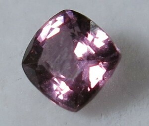 A spinel ① gem mineral loose 