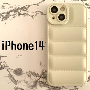 iPhone14 ケースカバー ダウン風ホワイト