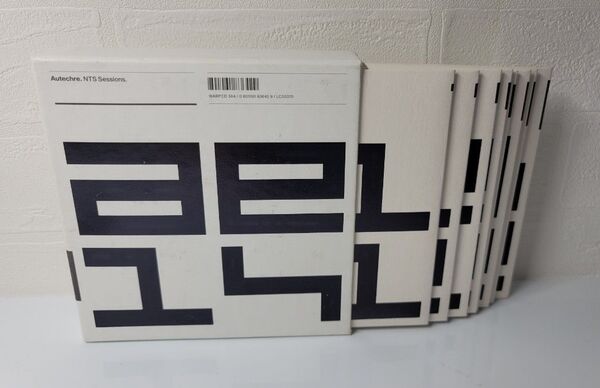 【希少】 Autechre オウテカ - NTS Sessions 8枚組CD 【レア品】