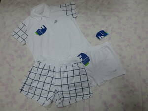  new goods Babolat -* tennis wear top and bottom . inner pants set top and bottom size difference L,M* tennis 