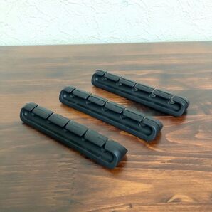 10mm ケーブルホルダー ケーブルクリップ 計3個 ブラック コードクリップ