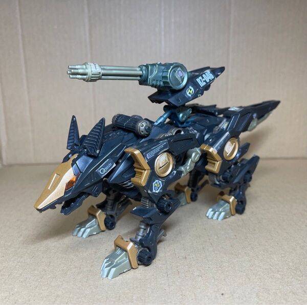 新世紀ゾイド【シャドーフォックス】組立済