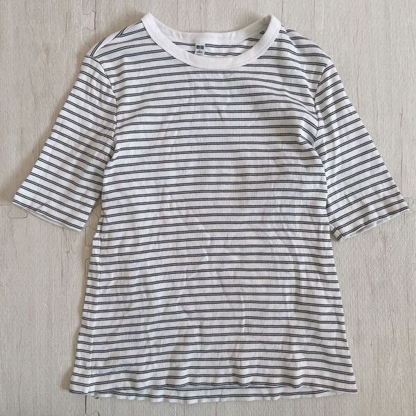 UNIQLO ボーダー半袖トップスL