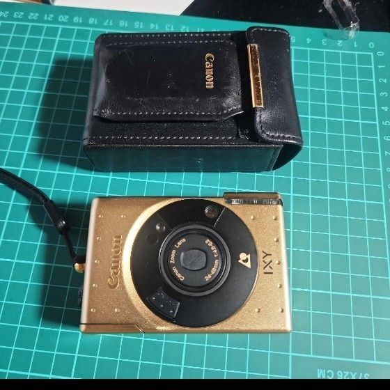 CANON IXY LIMITED 創業60周年記念モデル カメラ デジタルカメラ 動作良好