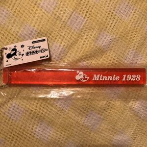 * rare * Disney Minnie Mouse hotel key bar key holder 