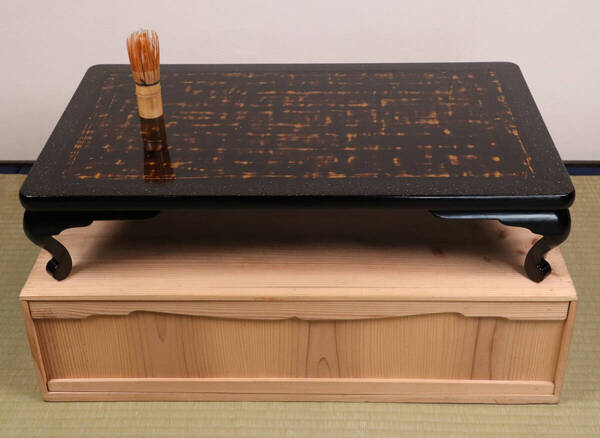 天然木 螺鈿細工 黒塗 根来 長方平卓 花台 60.5cm×35.6cm 木箱入り 木製 漆芸【MA123】