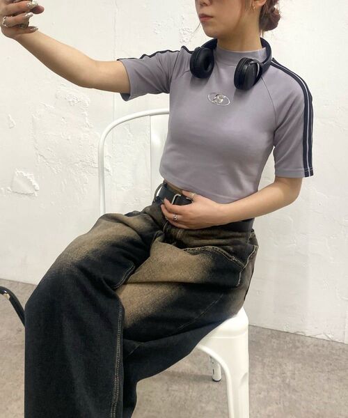 WHO’S WHO gallery【SLOPPY/スロッピー】SロゴモックネックラインTEE