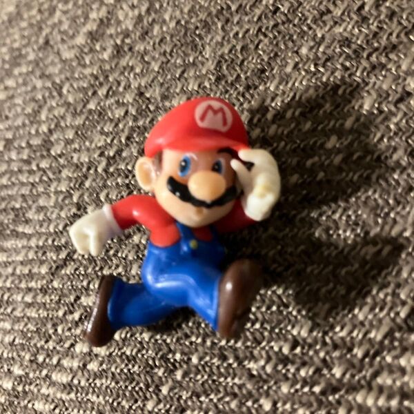 マリオ キーホルダー チェーンなし 人形 フィギュア