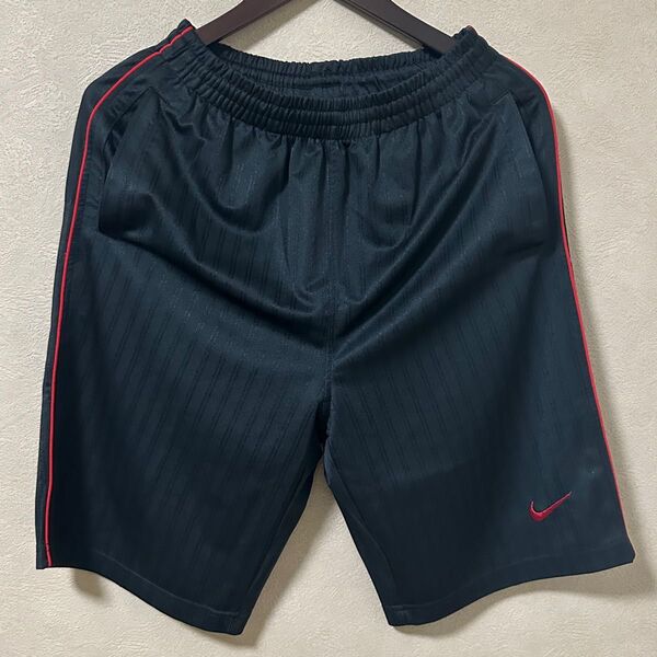 NIKE ハーフパンツ