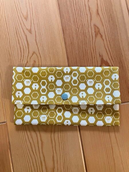 【ハンドメイド】お薬手帳入れ 通帳入れ A6サイズ フラットケース