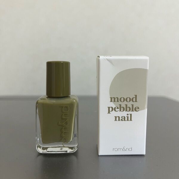 rom&nd mood Pebble nail 04 ネイル