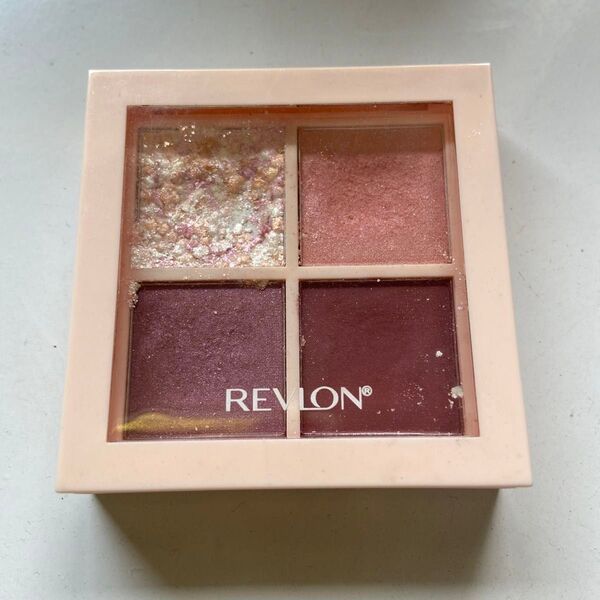 アイシャドウ REVLON