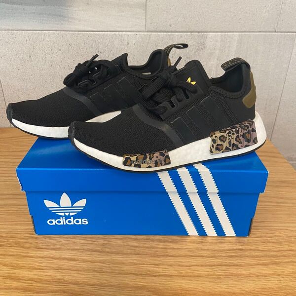 Adidas NMD R1 ブラック ヒョウ柄 レオパード スニーカー