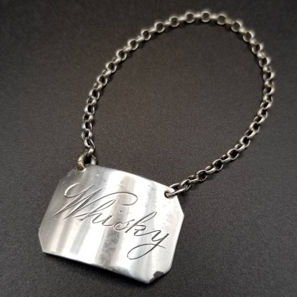 1904年 英国 アンティーク Whisky 彫金 ボトルタグ ボトルキーパー 1904年 英国 アンティーク Whisky 彫金 ボトルタグ ボトルキーパー