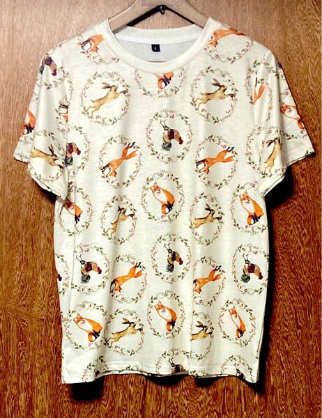 キツネ ウサギ アニマル柄 半袖Tシャツ Lサイズ