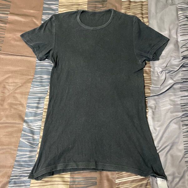 ユニクロ コットン無地黒Tシャツ