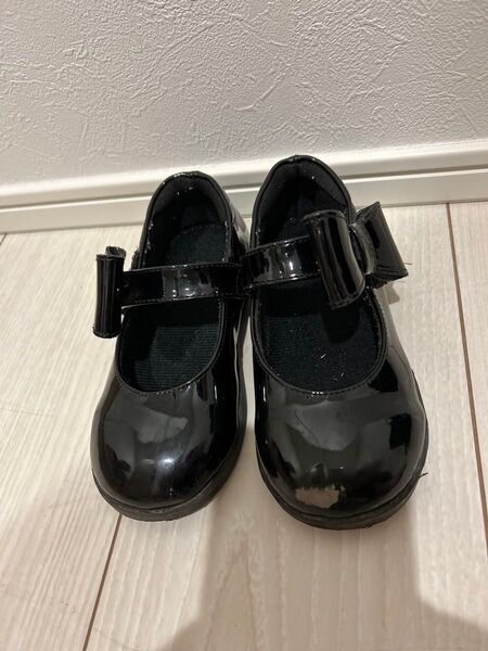 黒のリボン付きフォーマルシューズ 16cm ブラック