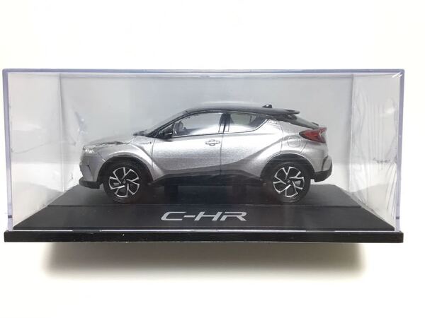1/30 トヨタ C-HR サンプル ミニカー【非売品】ブラック× メタルストリームメタリック