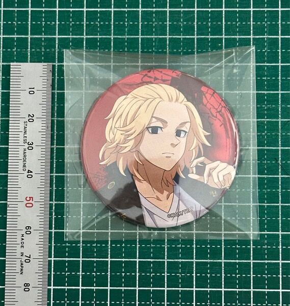 東京リベンジャーズ 天竺編POP UP SHOPTSUTAYA〜描き下ろしイラスト〜佐野万次郎 缶バッジ 57mm ホログラム