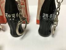 懐かしい！　コカコーラ キーホルダー ミニボトル ７本セット　当時物　世界各国_画像6