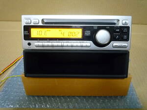 ホンダ 純正 Gathers AUX USB MP3 CDラジオ AM FM CX-128CU CDF-9011 08A02-8P0-100 CE GT アンテナ オーディオ