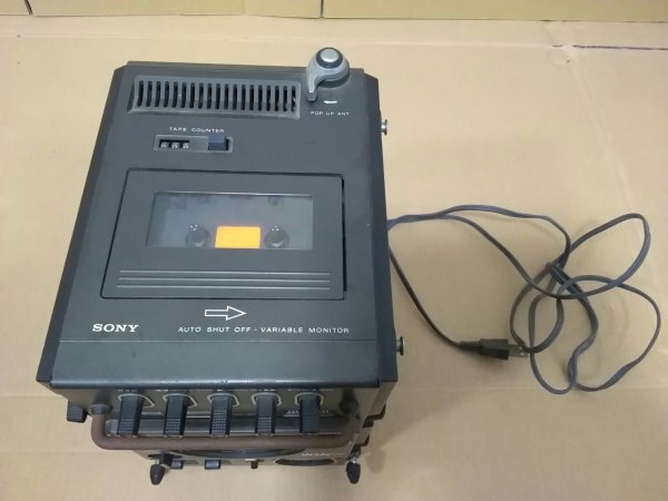 昭和レトロ○SONY FX-300 ラジカセ ソニー JACKAL300 TV-FM/AM 昭和レトロ○SONY FX-300 ラジカセ ソニー JACKAL300 TV-FM/AM