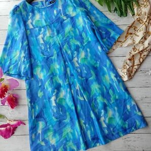 美品!BISTY☆日本製6分袖オシャレ薄手柄シャツワンピース