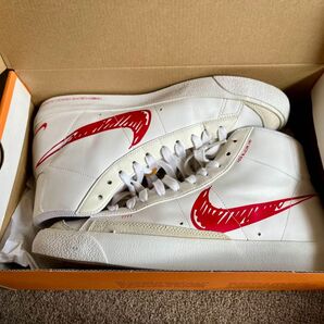 NIKE BLAZER